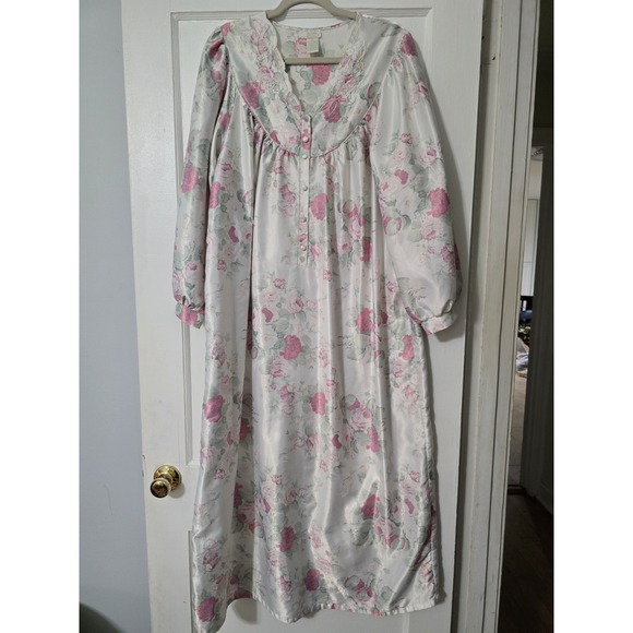 Nightgown‎ Button Front w/ Long Sleeves Vintage Aria Grandma Floral House Coat - Picture 1 of 5